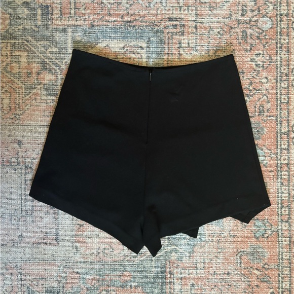 envelope mini skort - Picture 4 of 7